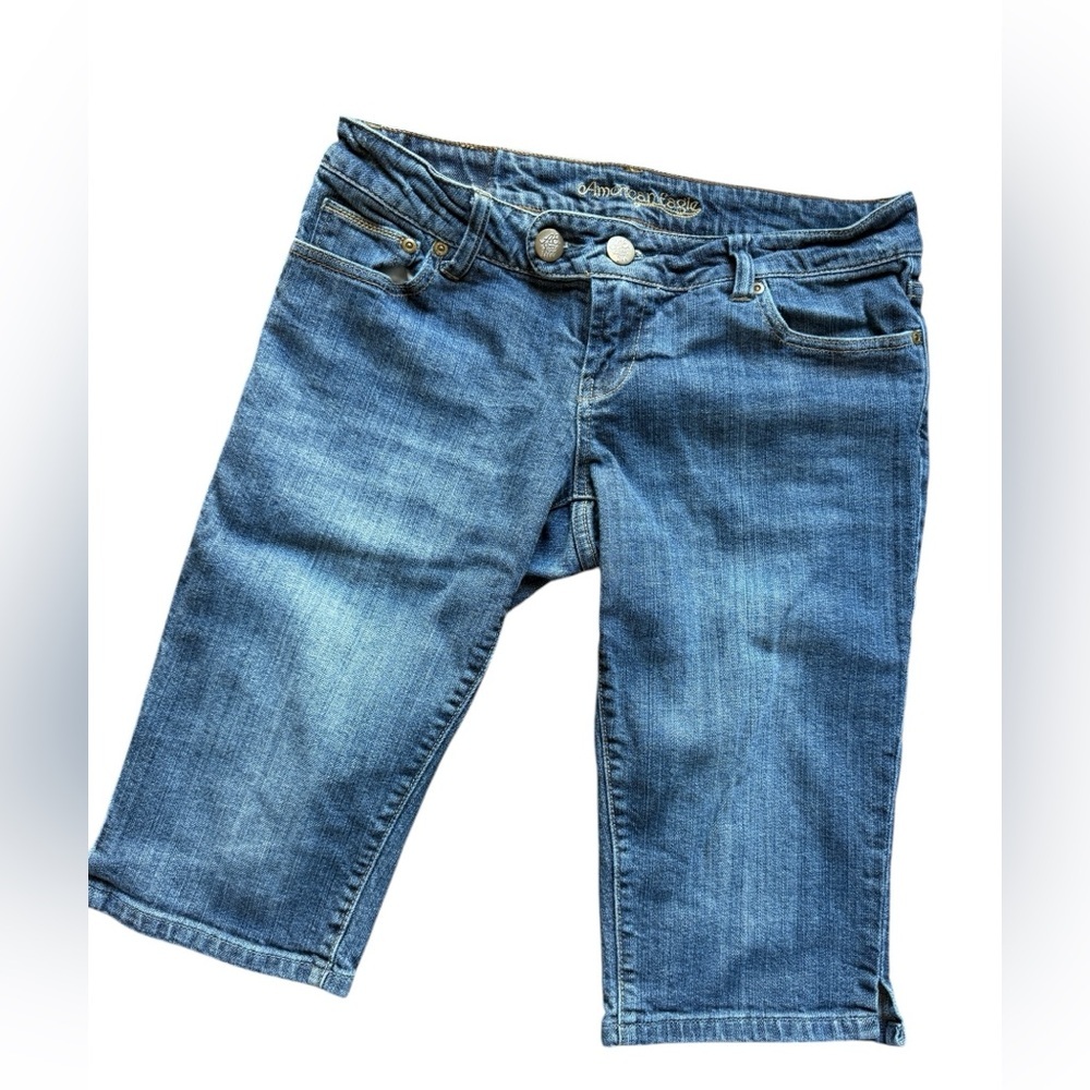 American Eagle Outfitters Classic Blue Jean long Shorts, AE artist, Y2K, size 10